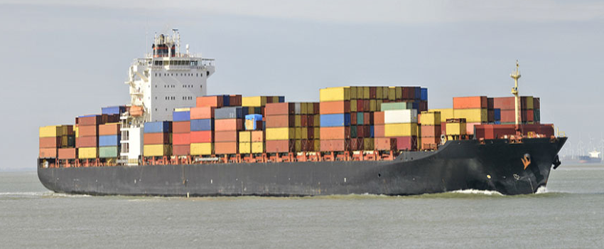 CONTAINER SHIPPING WILL BE LUCKY TO BREAK EVEN IN 2015
